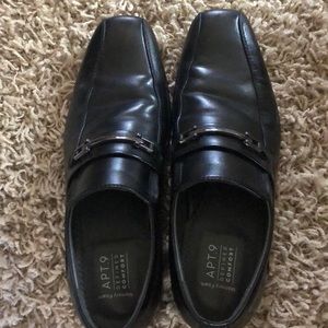 Men’s Size 9 US: APT 9 BLACK Dress Shoes